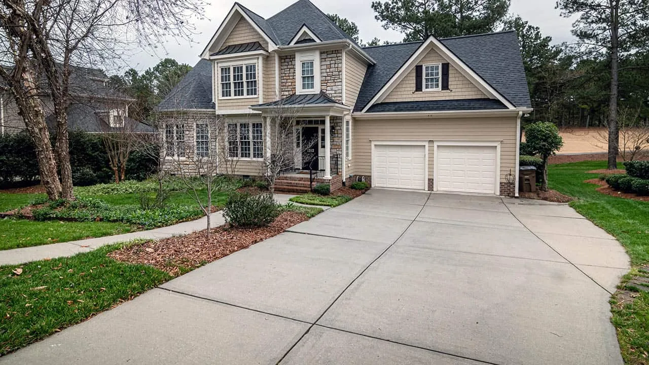 How To Pour Concrete Driveway In Sections How to pour concrete driveway in sections.